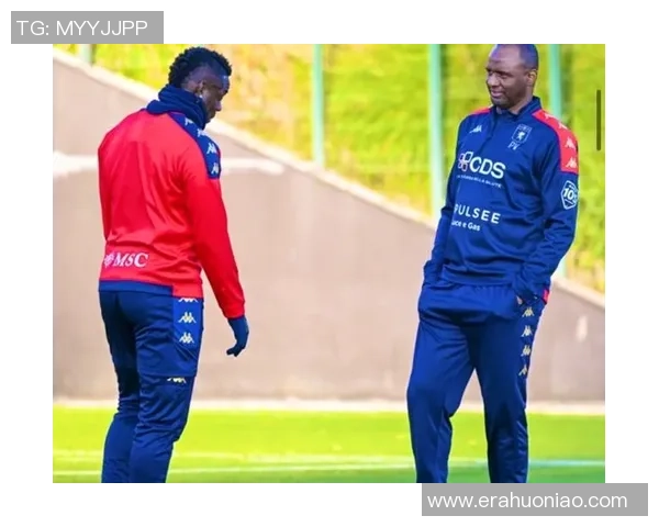 巴洛特利庆祝维埃拉离任：现在能够专心于酷爱热那亚的人了